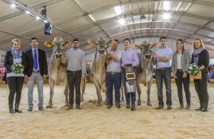 v.l. Vize Phil Finia_Josef Hcki Pfffikon_Champion Salomon Baluna_Armin Schatt Feusisberg_Mention Capucino Capina_Paul Klin Steinen